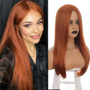 2 photos, la même perruque rousse et lisse portée par une femme ou par un mannequin en plastique